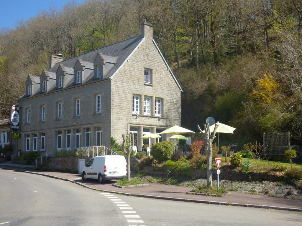 Auberge De L'Abbaye-Logis Hotel Restaurant Hambye Екстериор снимка