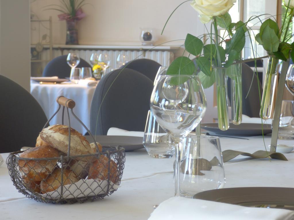 Auberge De L'Abbaye-Logis Hotel Restaurant Hambye Екстериор снимка
